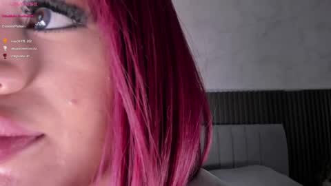 Sophi online show from April 8, 2:09 pm