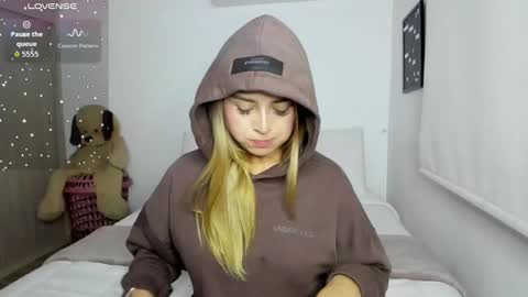 Sofi online show from February 7, 3:09 am