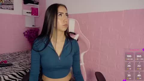 SOPHI online show from June 16, 2:10 pm