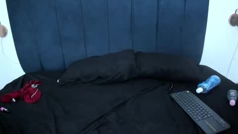 sophia__beauty online show from December 18, 2:23 pm