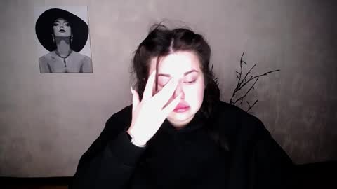 sophia__olsen online show from October 2, 6:01 am