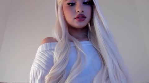 Sophia online show from April 11, 11:42 pm