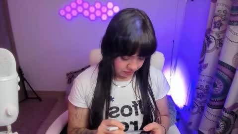 sophia_grants online show from October 10, 1:44 am