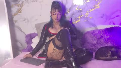 sophia online show from June 6, 7:03 am