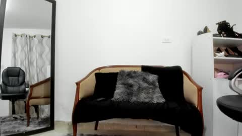 sophia_lx online show from July 11, 3:33 am