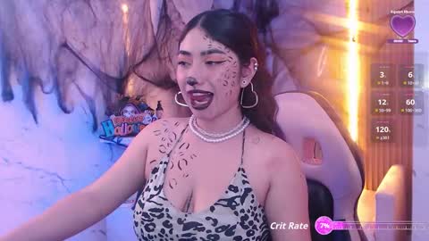 Sophia online show from October 10, 9:30 pm