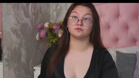 SophiaBelle online show from July 25, 4:10 am