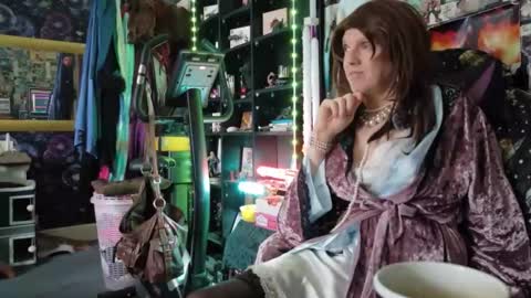 Sophie Satin1980 online show from March 31, 3:01 pm