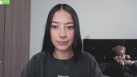 Sophie  online show from September 26, 2:03 pm