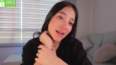 Sophie  online show from November 7, 2:52 pm