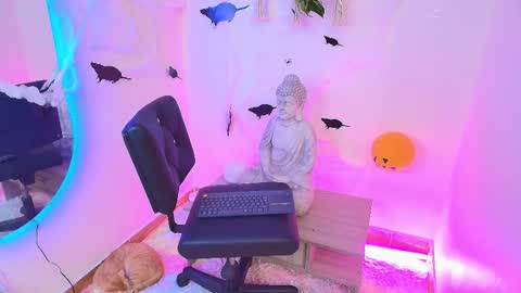 Snapshot of sophie_janner chatting on October 12, 1:31 am SOPHIE JANNER online show from October 12, 1:31 am