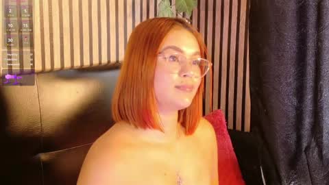 sophie_new25 online show from October 23, 5:03 pm