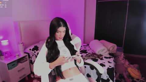    online show from November 5, 8:16 am