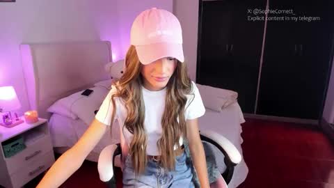    online show from April 21, 6:15 pm