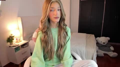    online show from January 7, 9:47 am