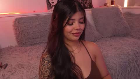 Sophiee  online show from March 9, 5:56 am