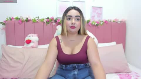 sophiee rosee online show from April 22, 11:45 pm