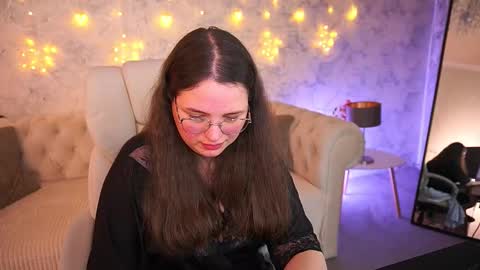 sophieedreams online show from March 9, 11:20 pm