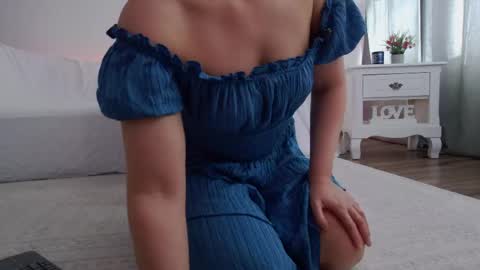 Sophie Rain online show from April 17, 1:13 pm