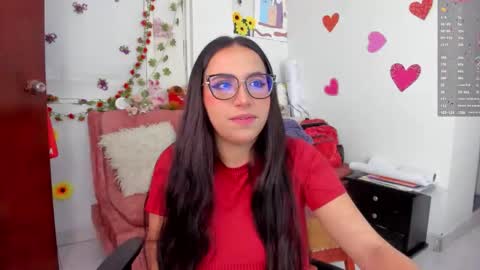 Sophie LAmour online show from November 16, 2:35 am