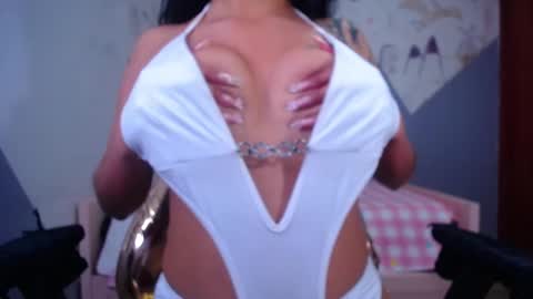 Sophia  online show from November 28, 5:53 pm