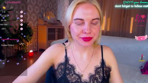 Lisa online show from April 24, 2:02 am