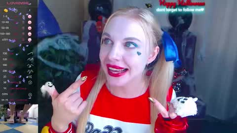 Lisa online show from October 29, 7:21 am