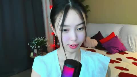 soulharmoonyy online show from April 18, 7:07 pm