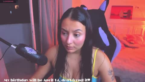 Lili online show from April 9, 12:58 am