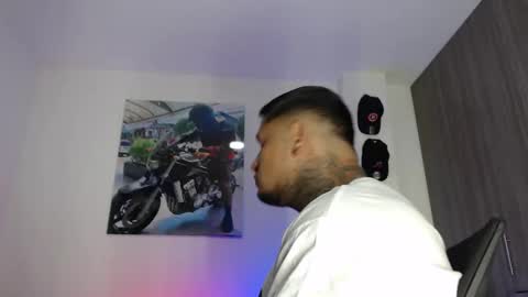 soy_apolo online show from November 26, 12:13 pm