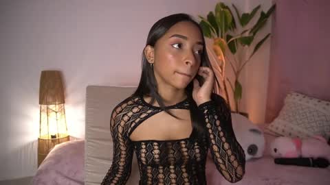   ig soy destiny1 online show from March 25, 4:58 pm