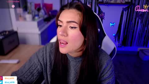 Luisa    online show from April 15, 9:37 pm