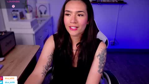 Snapshot of soyabby_ chatting on September 22, 10:14 pm Luisa    online show from September 22, 10:14 pm