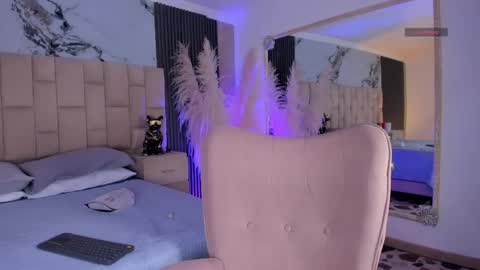 Camila Ortiz online show from April 20, 9:40 pm