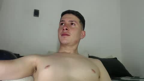 soymanuel777 online show from May 5, 4:57 pm