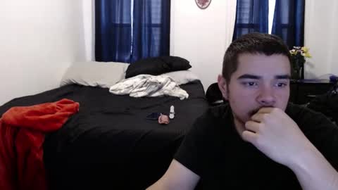 spanishcouple4255 online show from October 27, 1:55 pm