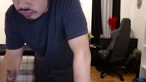 spanishcouple4255 online show from November 4, 3:08 am