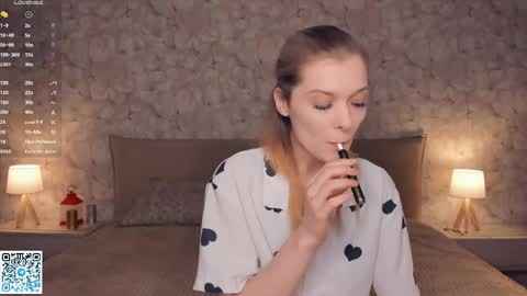 Kate online show from May 20, 7:59 am
