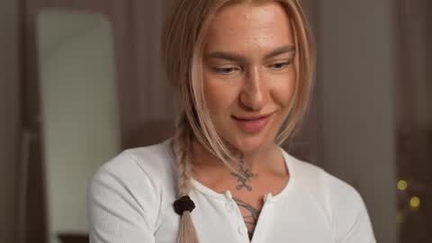 DAISY online show from February 24, 6:36 pm