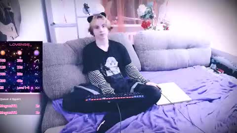 sparkyferret online show from November 30, 2:40 am