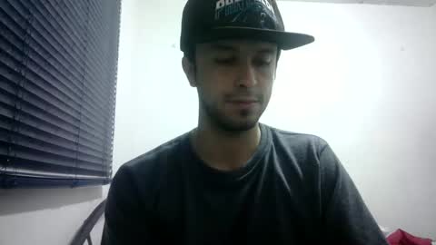 sperm_donor94 online show from October 28, 12:00 am