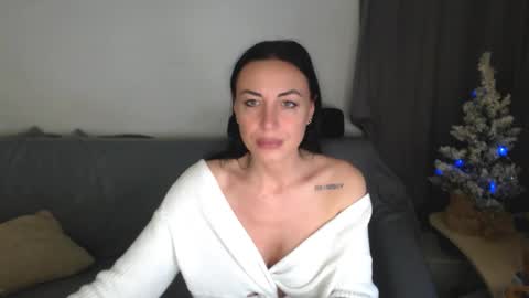 Carla online show from December 13, 7:53 pm