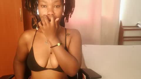 Snapshot of spicy_kerrine chatting on March 10, 11:45 am Spicy kerrine online show from March 10, 11:45 am