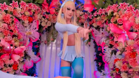  Alison  Sharon  online show from November 13, 4:37 am