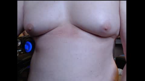 bri and mags fun room online show from July 18, 8:11 pm
