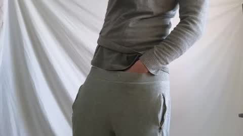 Marco. When Im offline you can view premium content in bio online show from March 5, 9:29 am