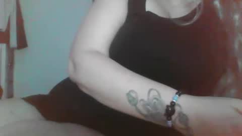 Vanessa Spade online show from February 13, 10:23 am