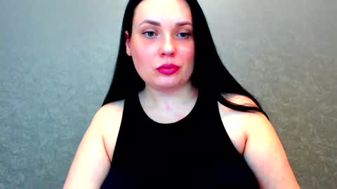 Snapshot of spoiled_lilit chatting on February 16, 6:21 pm Lilith online show from February 16, 6:21 pm