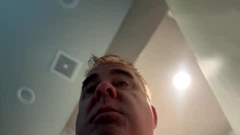 sprtsnut33 online show from October 25, 6:30 pm