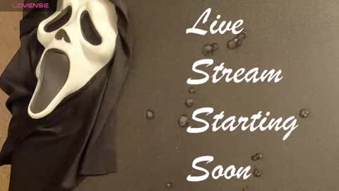 Snapshot of squ1rtl3cb chatting on September 18, 10:08 am squ1rtl3cb online show from September 18, 10:08 am